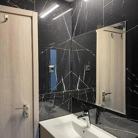 Kate View فيلة *